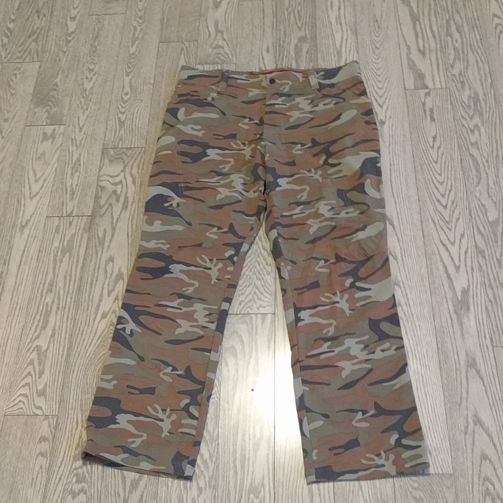 Nice pants by Wrangler 🍀🍀🍀🍀